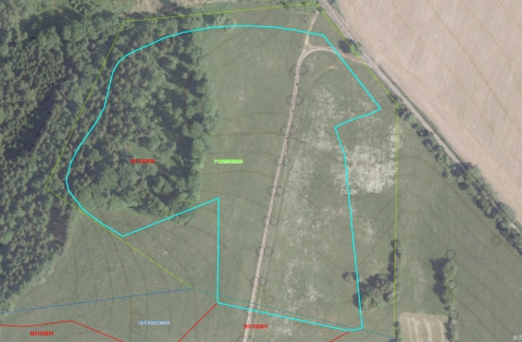L047 B3102502 Jesenný -Skalka